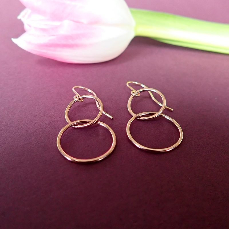 Rose Gold Interlocking Circle Earrings All The Falling Stars